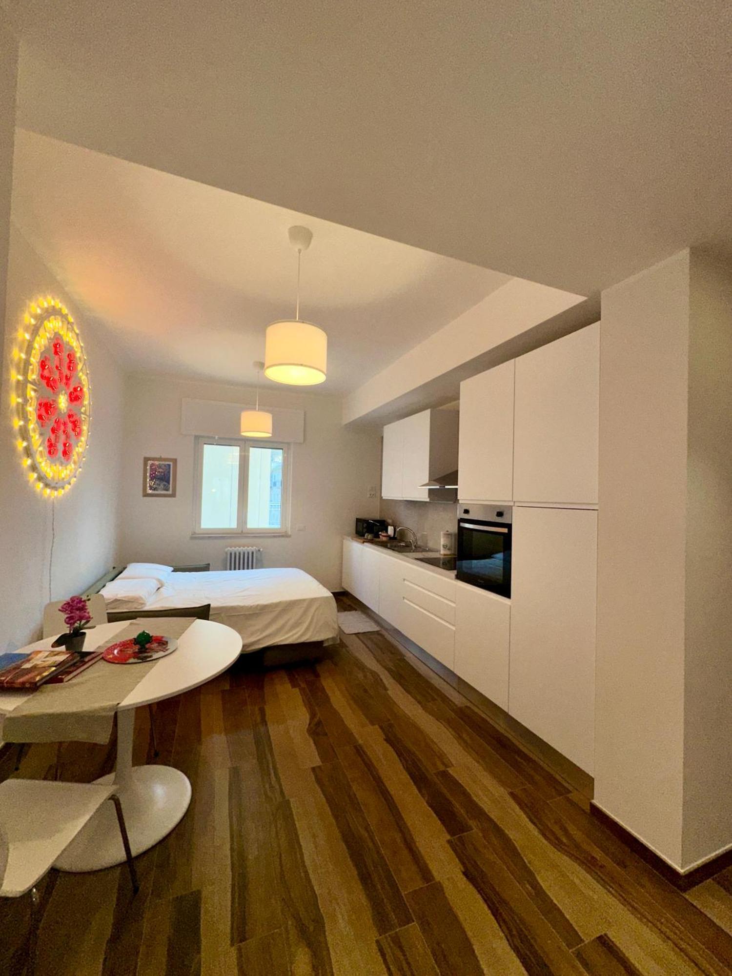 Rainbow Luxury Home Bari - Sea View Экстерьер фото